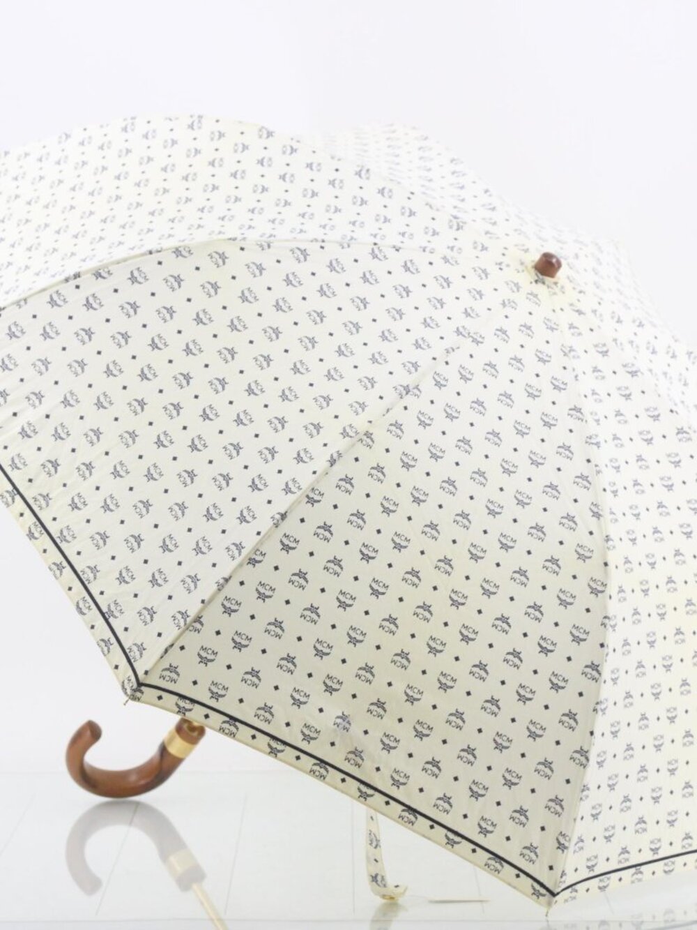MCM Umbrella